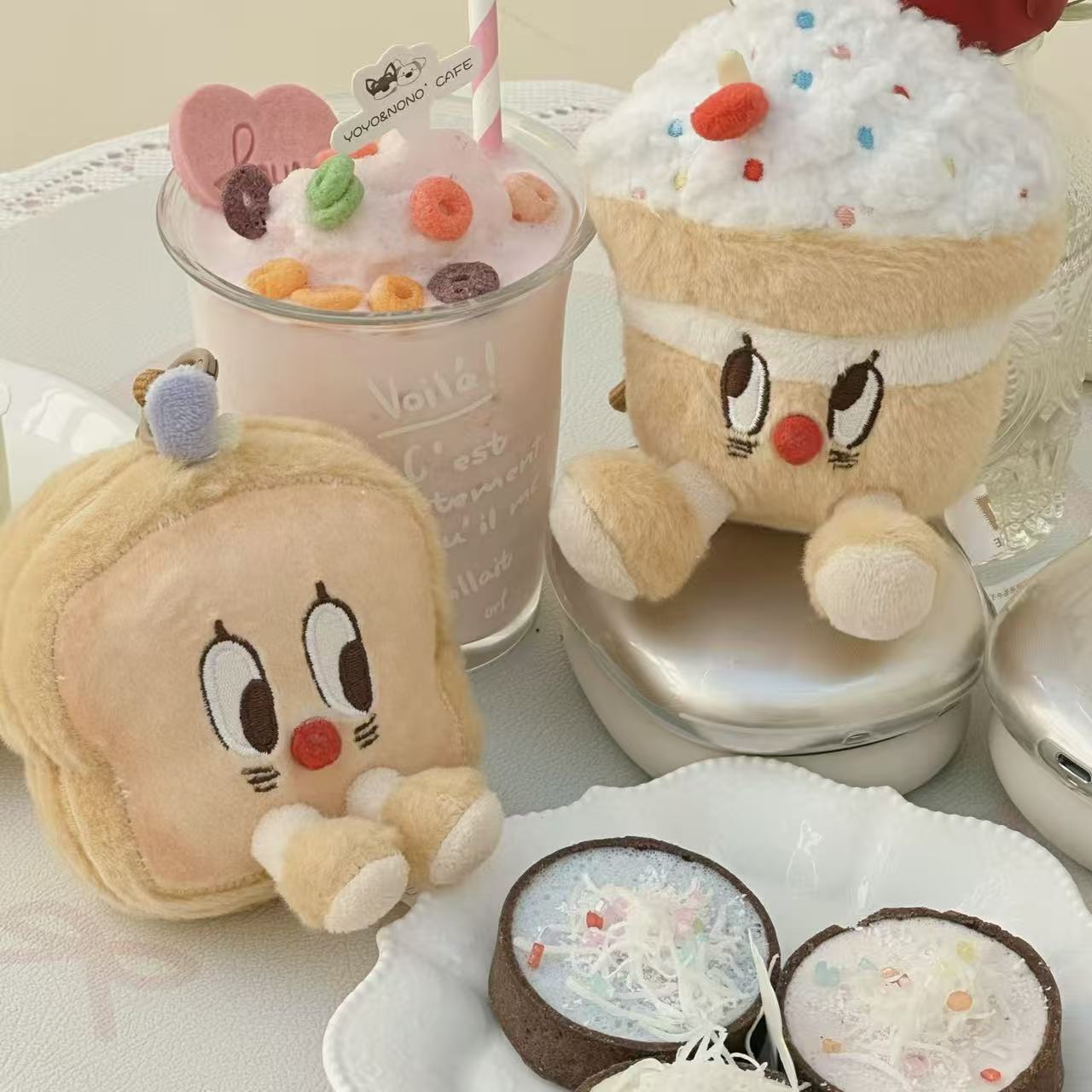 Gululu Wonderland - Afternoon Tea Theme Plush Keychain